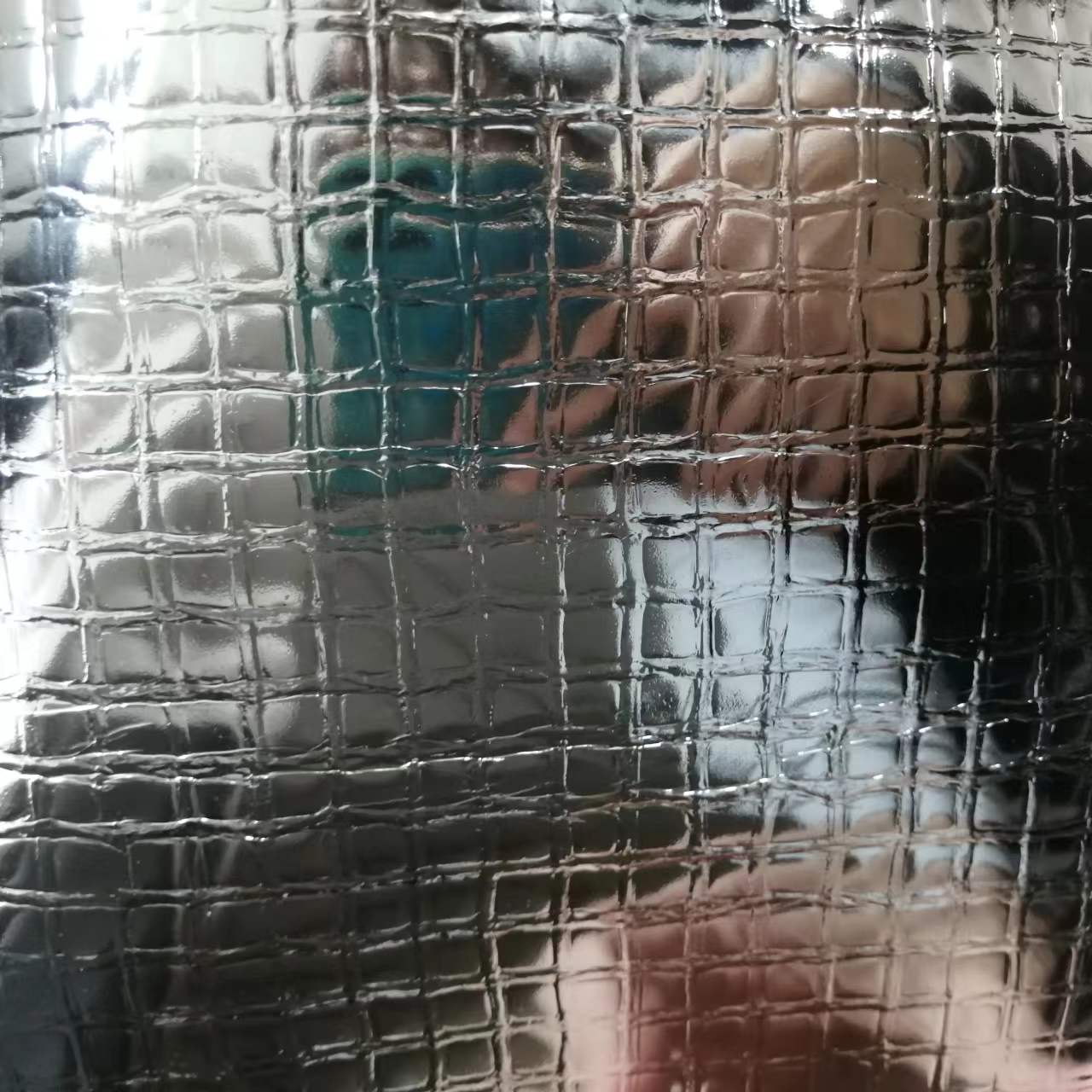 фолгаи алюминий бо шабакаи полиэтиленӣ (2)