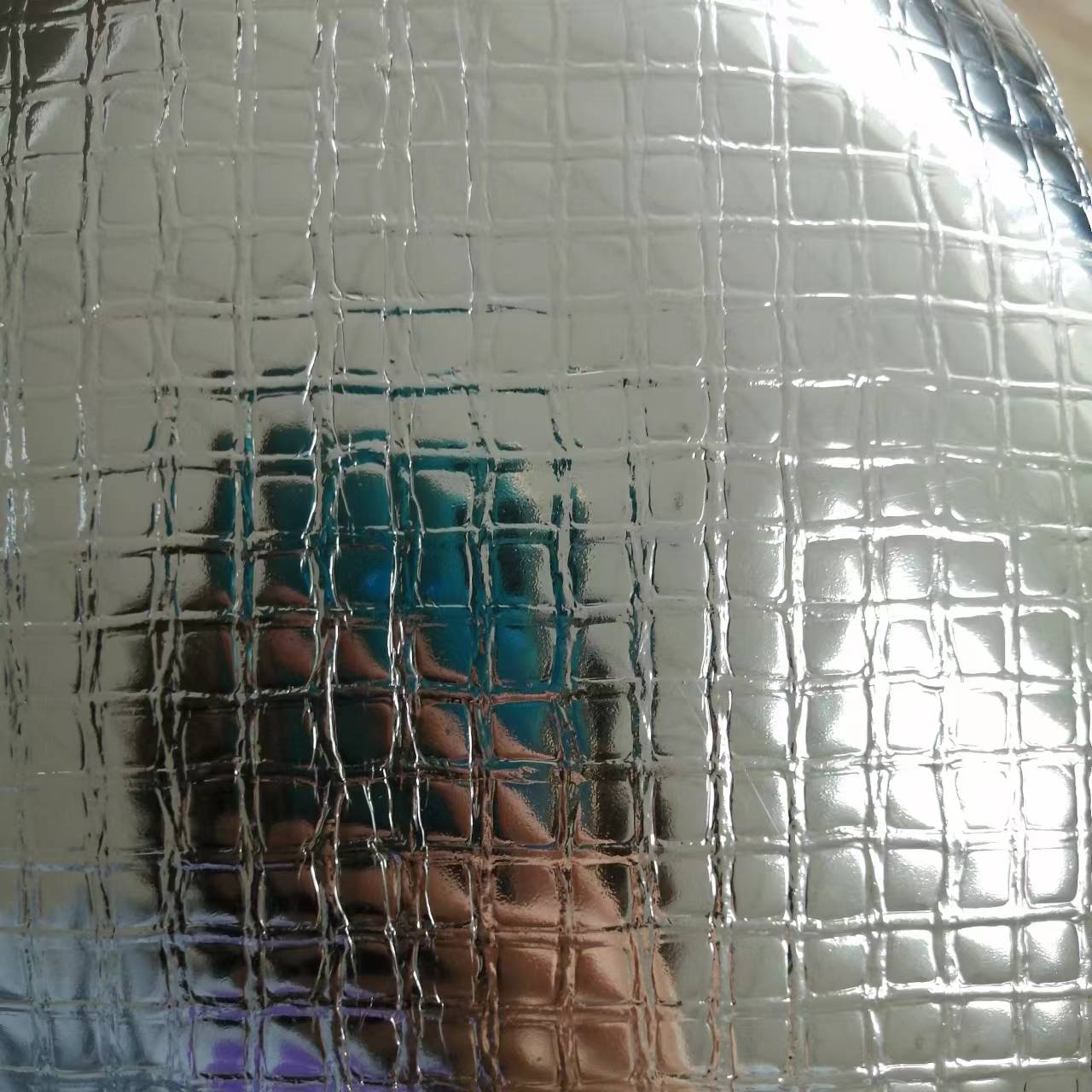 фольгаи алюминии бо торчаи полиэтиленй