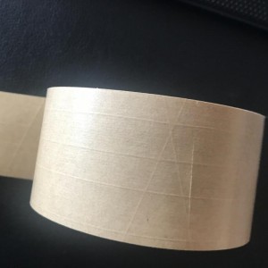 पेपर टेप गैर बुनेको पलिएस्टर नेट कपडा टाँसेको टेपको लागि स्क्रिम्स राखियो