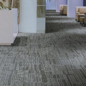 tkaninou vyztužený koberec (2)